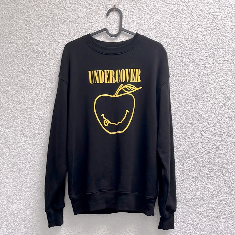 ✨Host Pick ✨ RARE Undercover x Jun Takahashi x Nirvana ‘Apple Smile’ Sweatshirt